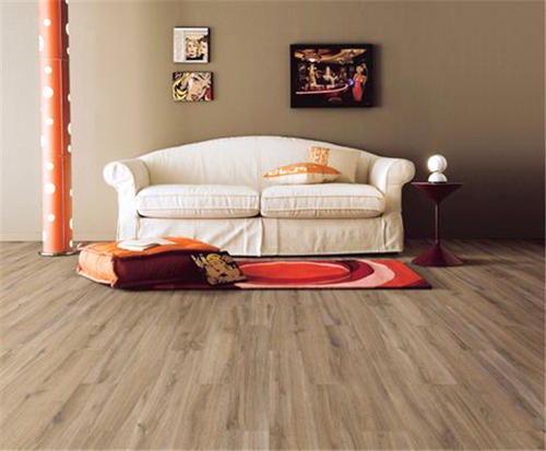 木地板132.jpg 木地板132.jpg